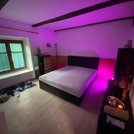 Privatunterkunft Underhillhouse *