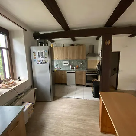 Underhillhouse Libesice