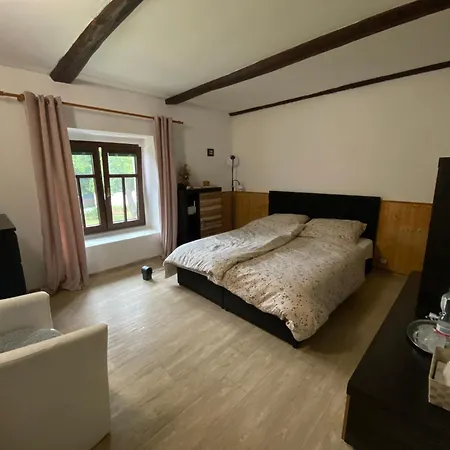 Homestay Underhillhouse Libesice