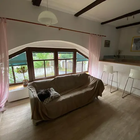 Privatunterkunft Underhillhouse