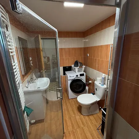 Underhillhouse Libesice