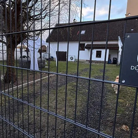 Rum i privatbostad Underhillhouse Libesice